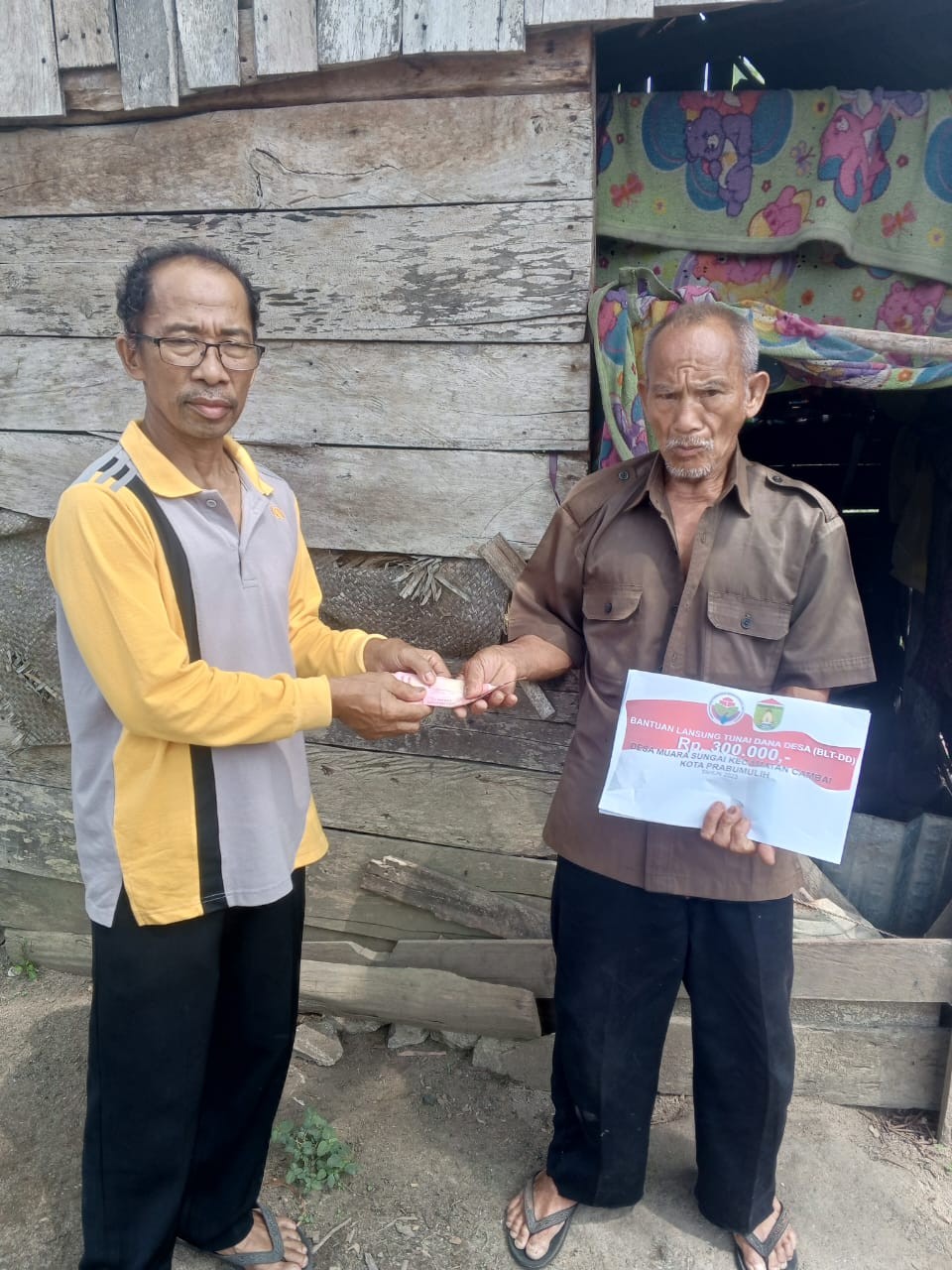 Penyerahan BLT DD Tahun 2023