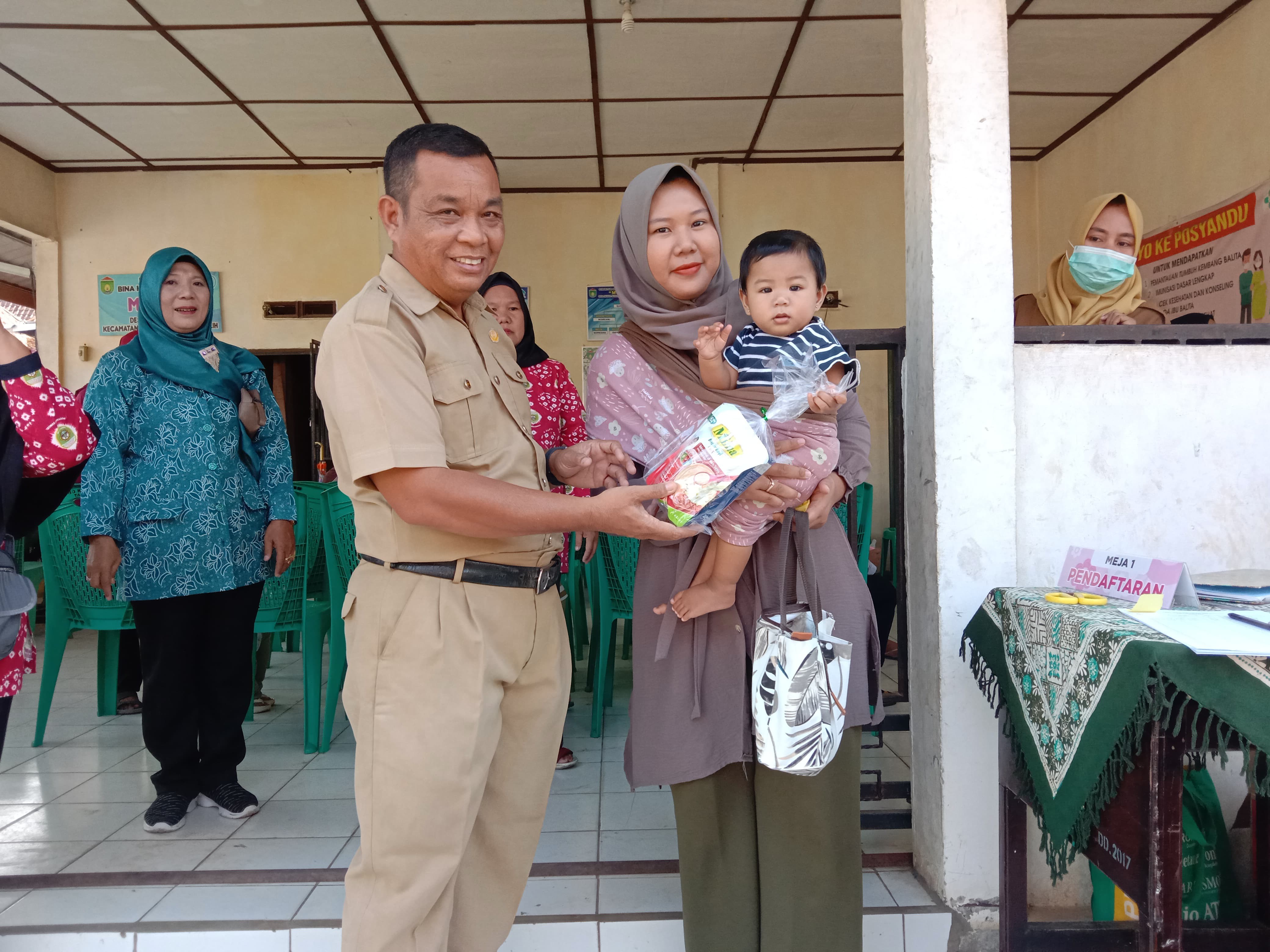 Posyandu Balita dan Pemberian Makanan Tambahan.